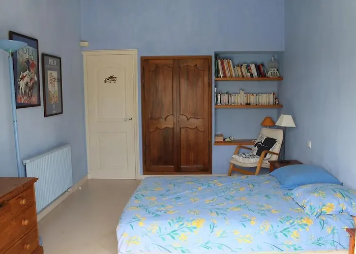 De Plein Pied Pour 8 Personnes A Gassin Villa Saint-Tropez